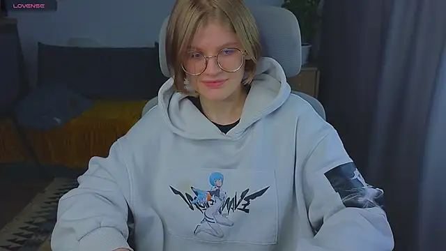  JessieVibes online show from October 4, 2025, 5:22 pm