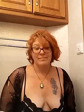 Snapshot of Velvet_Hex chatting on April 12, 2026, 6:46 pm Velvet Hex online show from April 12, 2026, 6:46 pm