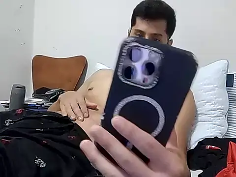 PerroDemonioHot online show from September 11, 2025, 4:23 am