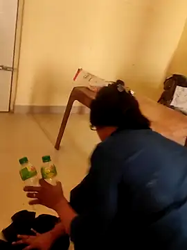 YourSuperTanya online show from March 14, 2025, 8:10 am