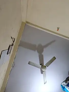 Snapshot of Raziv_komal143 chatting on February 18, 2025, 11:52 pm Raziv komal143 online show from February 18, 2025, 11:52 pm