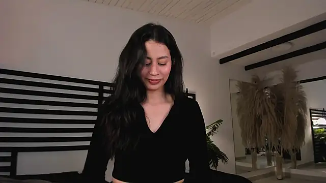 hannah brady online show from January 26, 2025, 2:03 am