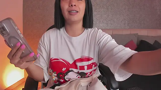 ah mara  online show from April 11, 2026, 11:36 am