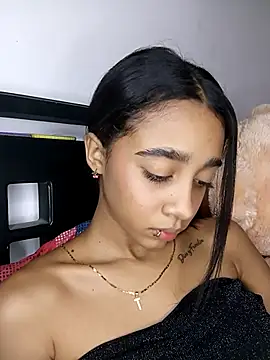 Zoe Sweett18 online show from March 9, 2026, 6:34 pm