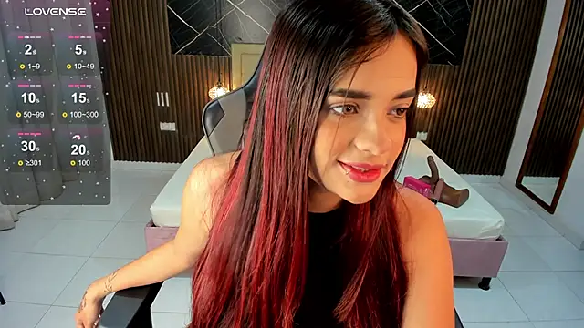 Lolly 18 online show from September 8, 2025, 3:11 pm