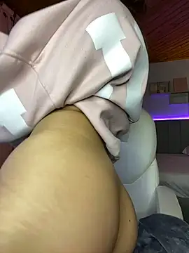 Sofia18 pinkk online show from February 23, 2025, 4:28 am