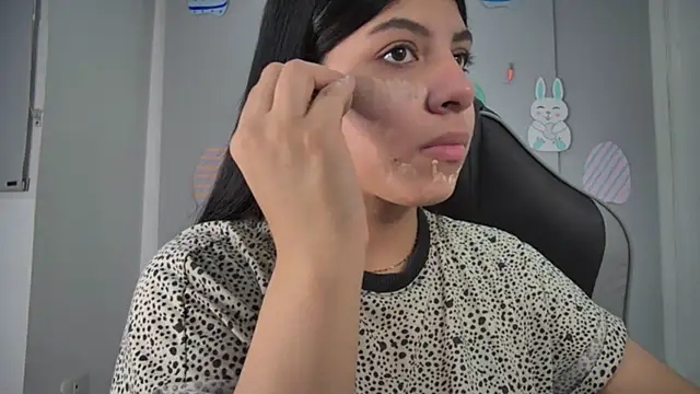 AmandaBrooks 18 online show from April 2, 2026, 2:20 am