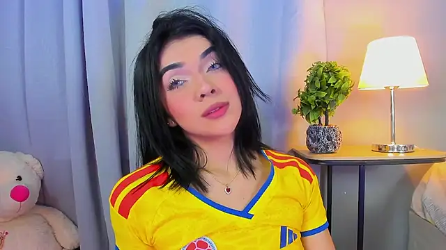Snapshot of GABRIELAM_MS chatting on June 24, 2026, 7:51 am GABRIELAM MS online show from June 24, 2026, 7:51 am