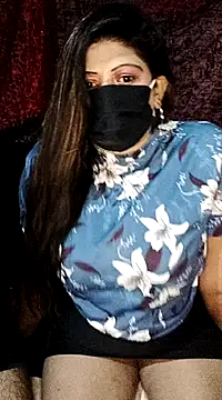 Lovely WINDI online show from February 10, 2025, 6:13 pm