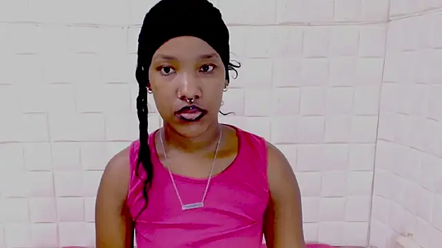 EroticSexyPrada online show from April 21, 2026, 1:42 am