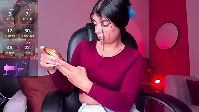 Tianna rossi online show from December 23, 2025, 4:32 am