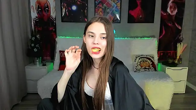 Snapshot of RayWillliams chatting on February 2, 2025, 12:40 am RayWillliams online show from February 2, 2025, 12:40 am