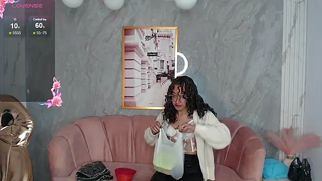 kassandra ch  online show from January 20, 2025, 4:45 pm