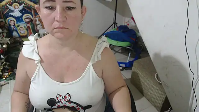 Yohis Kiut25 online show from December 1, 2025, 6:18 am