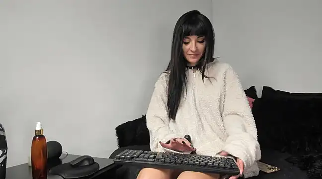 Snapshot of FREYA_GERMANIC chatting on February 17, 2025, 9:24 am FREYA GERMANIC online show from February 17, 2025, 9:24 am