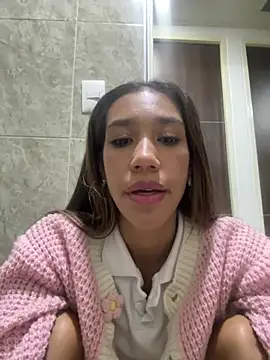 Snapshot of zoe_storm chatting on February 12, 2025, 11:20 pm zoe storm online show from February 12, 2025, 11:20 pm