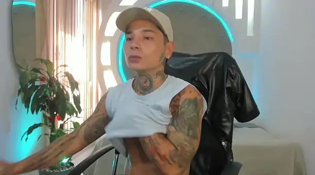 tattokoi online show from February 22, 2025, 7:36 pm