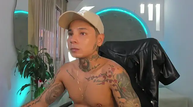 tattokoi online show from February 22, 2025, 10:42 pm