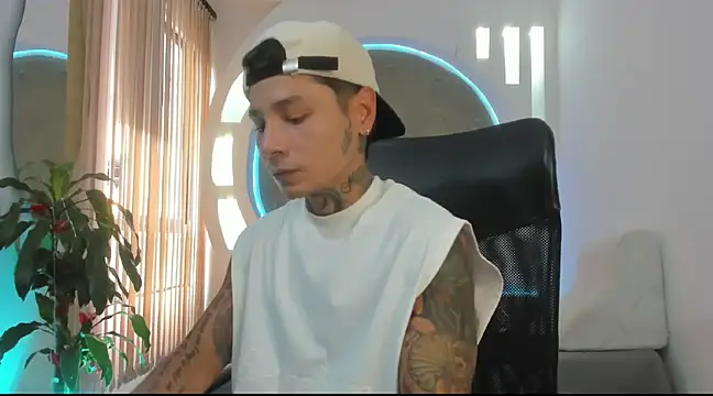 tattokoi online show from March 2, 2025, 7:02 pm