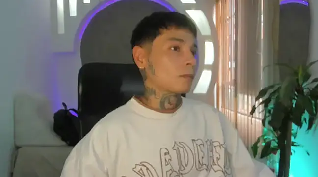 tattokoi online show from March 19, 2025, 7:17 pm