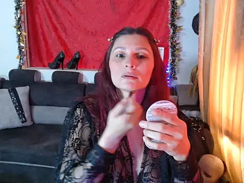 sachaclinford online show from November 27, 2025, 5:15 pm