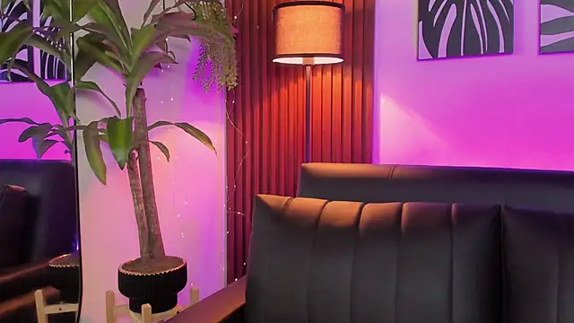 Georgina caruso online show from April 4, 2026, 2:21 am