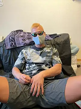 ki--kun online show from April 19, 2026, 2:11 am