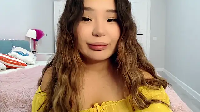 Snapshot of Minamin_20 chatting on September 13, 2025, 2:28 pm Minamin 20 online show from September 13, 2025, 2:28 pm