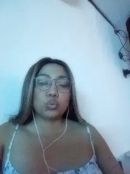 criscrispdv online show from March 12, 2026, 12:17 am