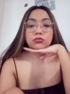 criscrispdv online show from April 9, 2026, 12:10 am