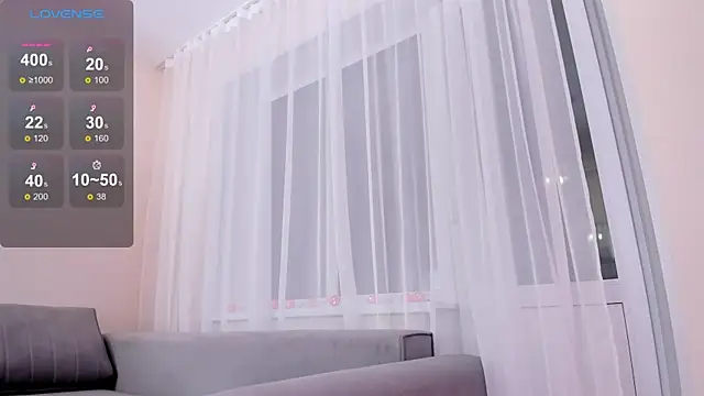 Snapshot of EmmyStar_ chatting on March 20, 2025, 5:15 pm EmmyStar  online show from March 20, 2025, 5:15 pm