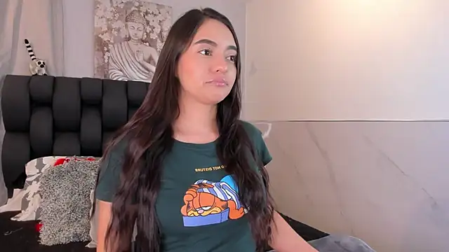 miss hellen2 online show from April 19, 2026, 4:01 am