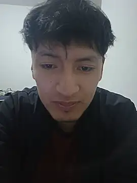 Snapshot of Tonny52123 chatting on June 14, 2026, 2:24 am Tonny52123 online show from June 14, 2026, 2:24 am