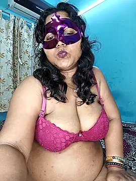 hevensex143 online show from January 6, 2026, 8:12 pm