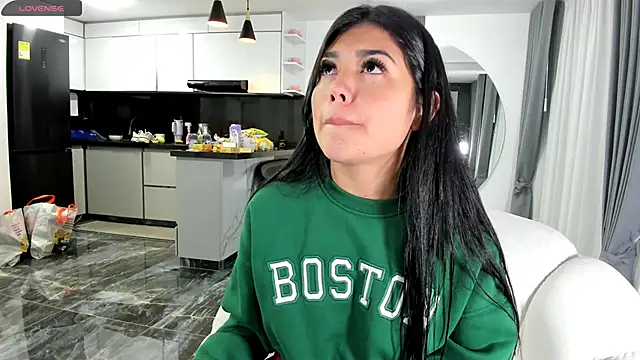 Snapshot of 1lubonnie chatting on March 12, 2025, 1:03 am 1lubonnie online show from March 12, 2025, 1:03 am