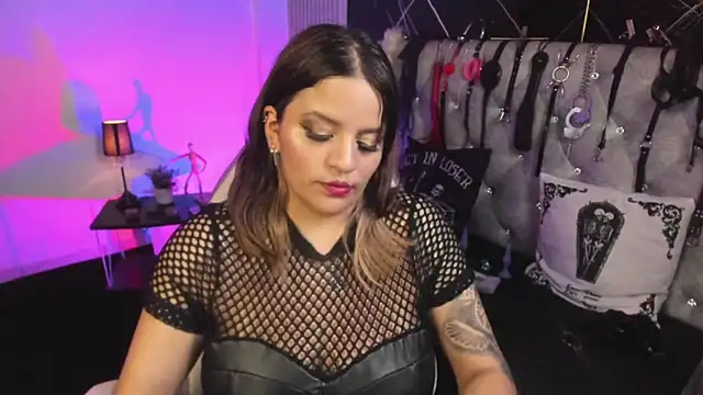 victoria  floyd online show from February 12, 2026, 8:04 pm