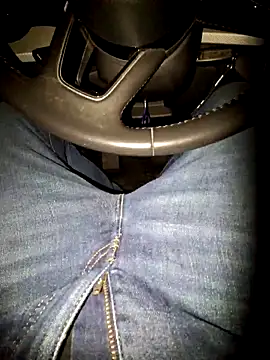 Nzino1983 online show from March 14, 2026, 11:32 pm