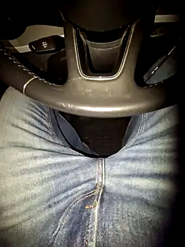 Nzino1983 online show from March 22, 2026, 5:27 pm