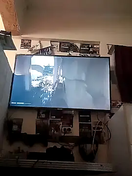 Snapshot of CubanoFull chatting on February 12, 2025, 4:33 pm CubanoFull online show from February 12, 2025, 4:33 pm