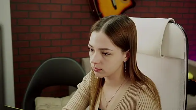 PamBeesly online show from January 22, 2025, 12:38 pm