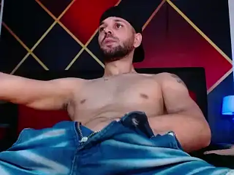 Snapshot of Cristian_white chatting on March 14, 2025, 7:12 pm Cristian white online show from March 14, 2025, 7:12 pm