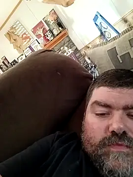 Rcraigue4 online show from October 9, 2025, 10:19 pm