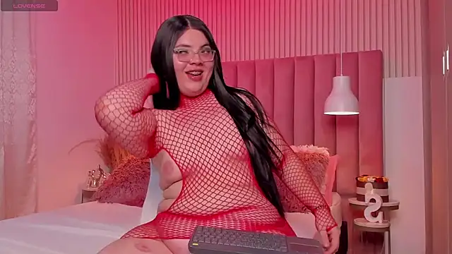 ScarlettDreamss7 online show from July 3, 2026, 11:38 am