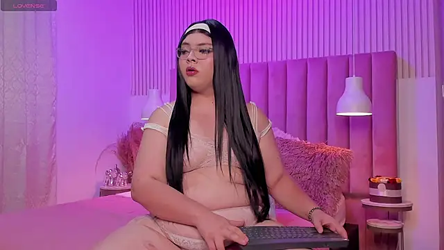 ScarlettDreamss7 online show from July 8, 2026, 11:15 am