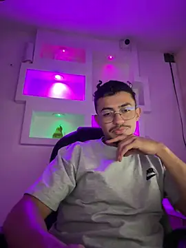 Thonny-becker online show from April 25, 2026, 11:46 pm