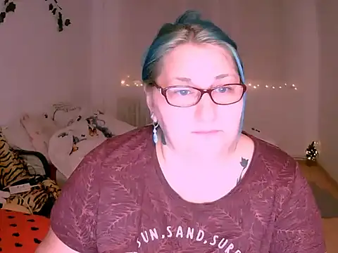 Snapshot of mayamayx chatting on January 16, 2026, 5:28 pm mayamayx online show from January 16, 2026, 5:28 pm