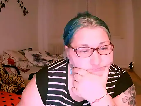 Snapshot of mayamayx chatting on January 17, 2026, 7:06 pm mayamayx online show from January 17, 2026, 7:06 pm