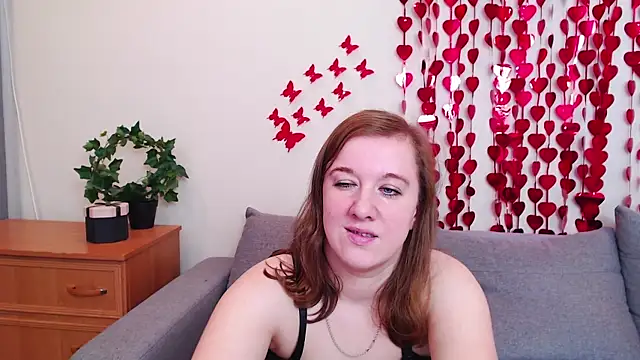 Snapshot of MarthaSimons chatting on March 22, 2025, 9:13 am MarthaSimons online show from March 22, 2025, 9:13 am