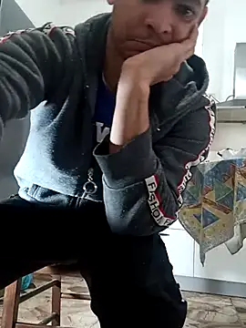 cingonduro online show from March 22, 2025, 10:06 am