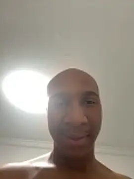 sydmanyoba online show from February 11, 2026, 9:09 pm